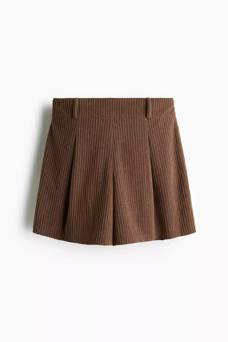 Pleated skort