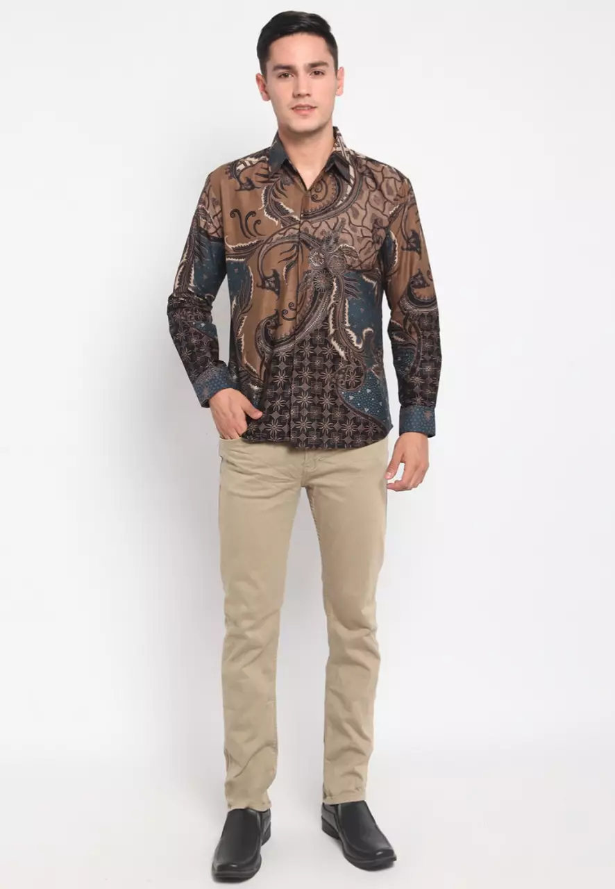 Kemeja Batik Pria Premium Slimfit Elegant Modern Lengan Panjang Wibisana Blu