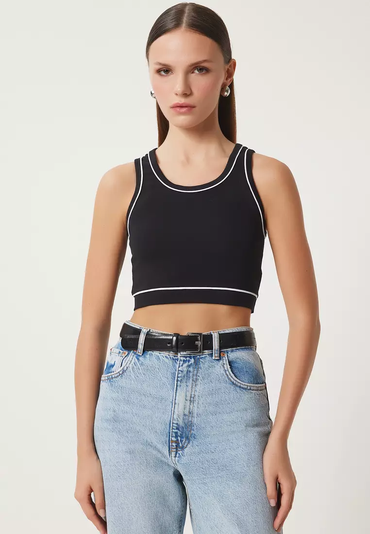 Contrast Cropped Tank Top