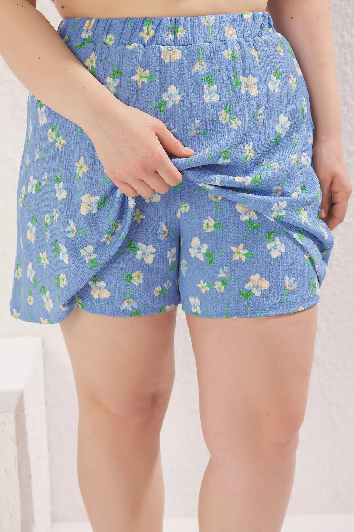 Blue Floral Pattern Large Size Shorts Skirt Tbbss25Ap00025