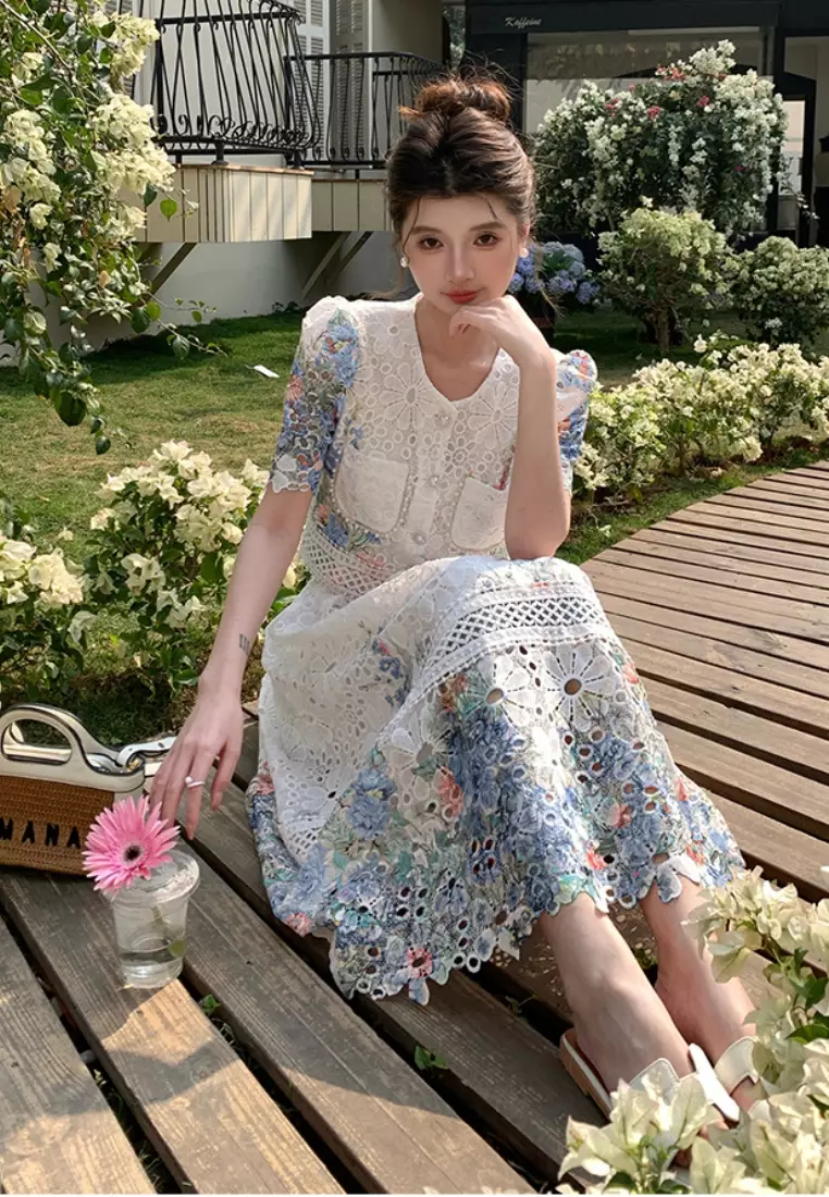 優雅蕾絲刺繡上衣修身裙子套裝CA26033021BL