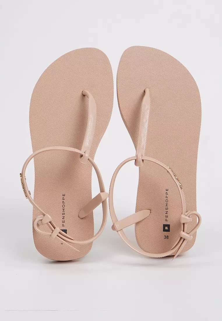 Women's Y-Strap Flip Flops