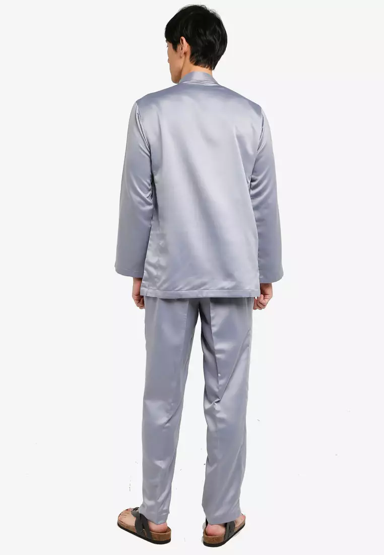 Baju Melayu Tradisional