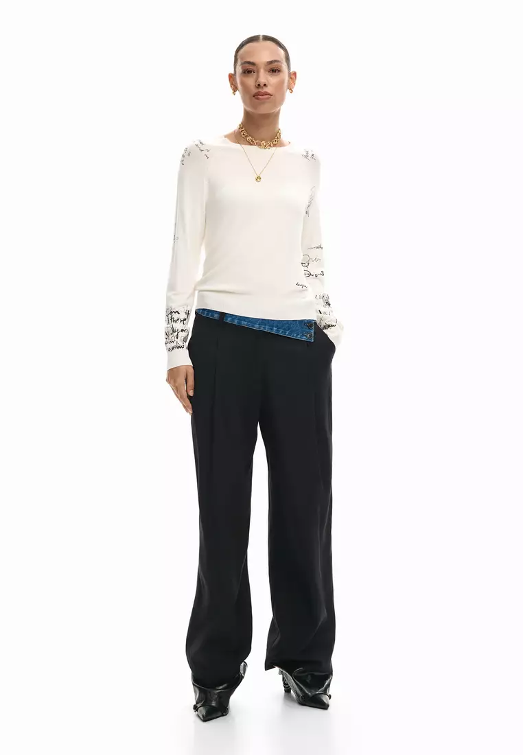 Lettering sleeve sweater