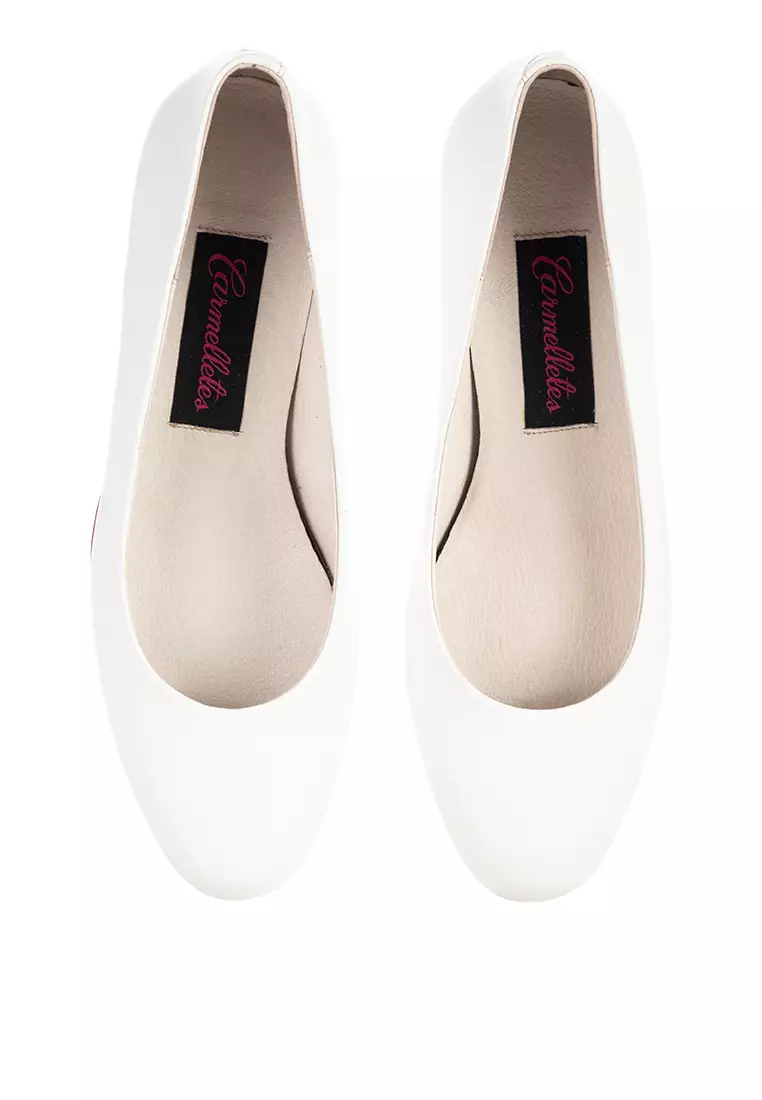 Low Heel Leather Pumps