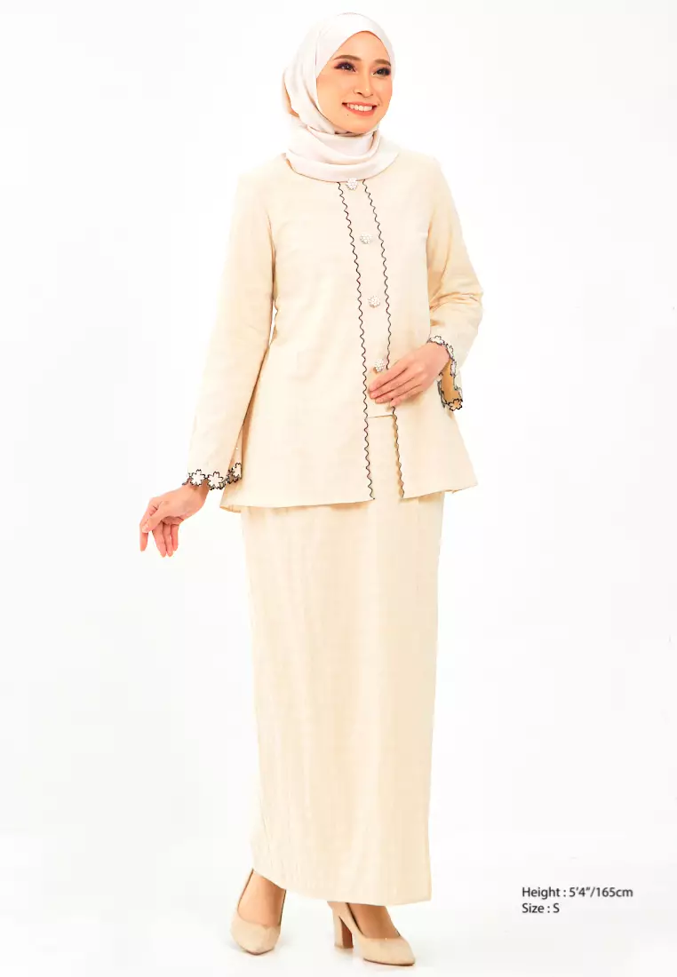 Gene Martino - Dea Kirana Kebaya 7068