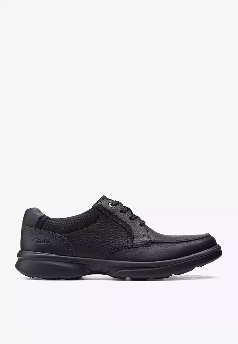 Discount on Clarks  shoes - SKU: Bradley Vibe Lace Up Black