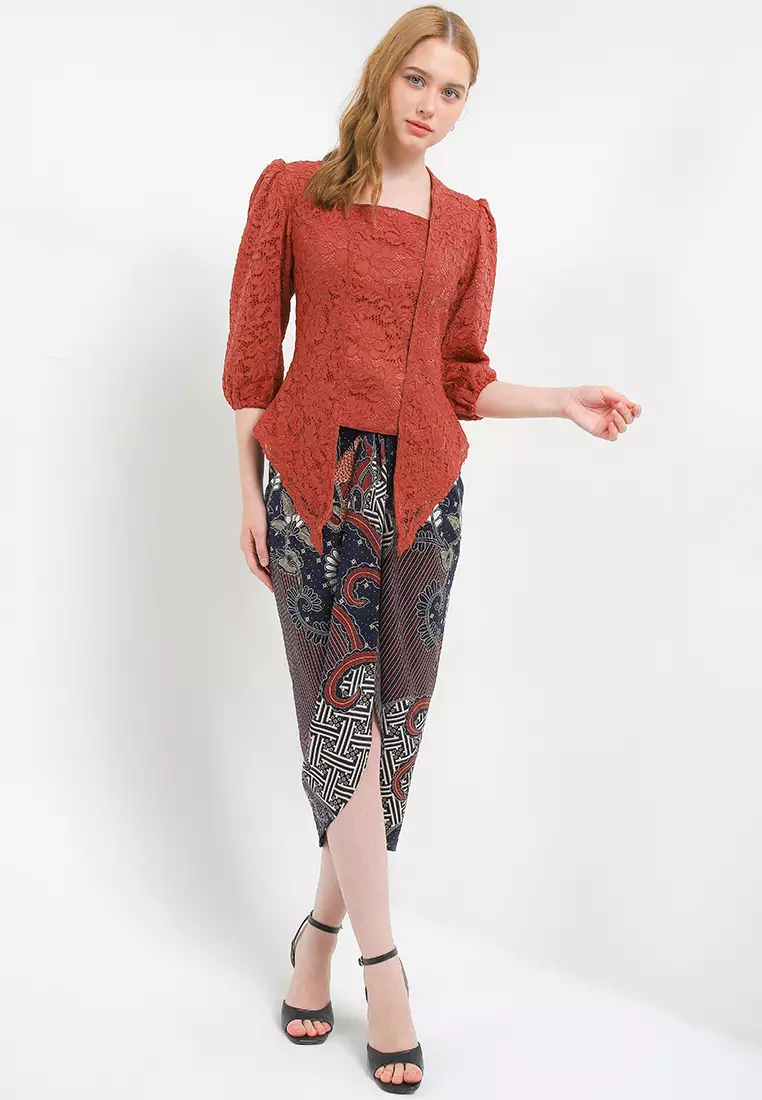 Blouse Atasan Kebaya Wanita Lace Nara Rust Lengan Puff