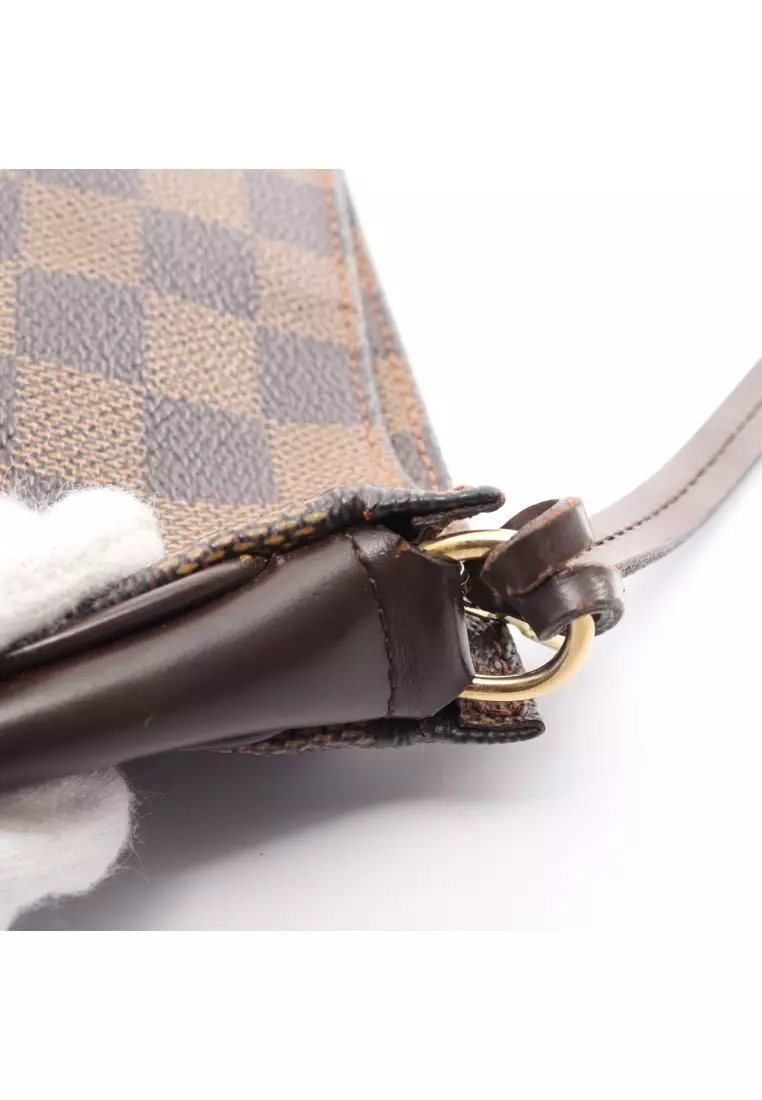 Louis Vuitton Pochette Clutch 388732, Michael Michael Kors Raven shoulder bag  Black