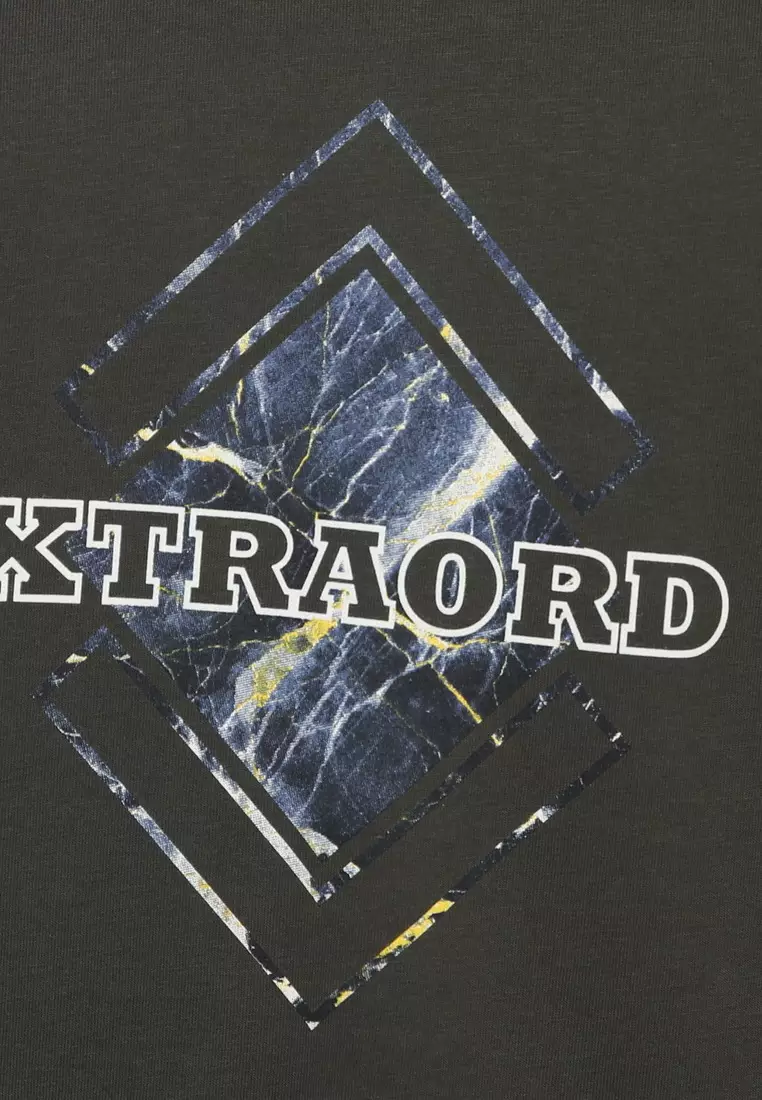 XTRAORDINARY (XO) T-Shirt Cotton Combed Sablon Discharge Pria 2073290191