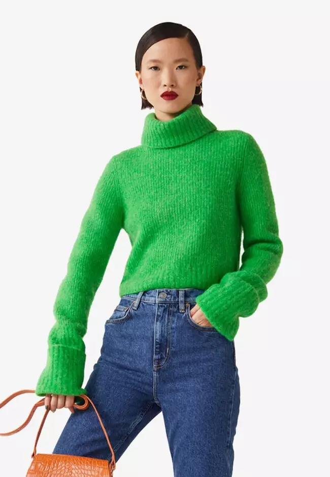 Folded turtleneck clearance
