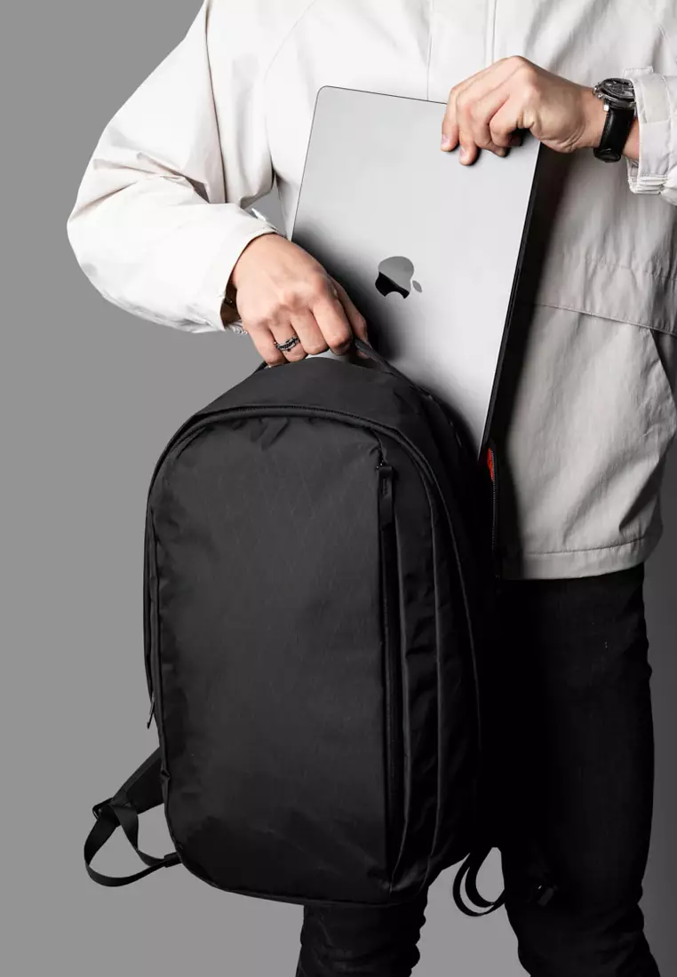 Alpaka Metro Backpack Pro 24L - Black VX42