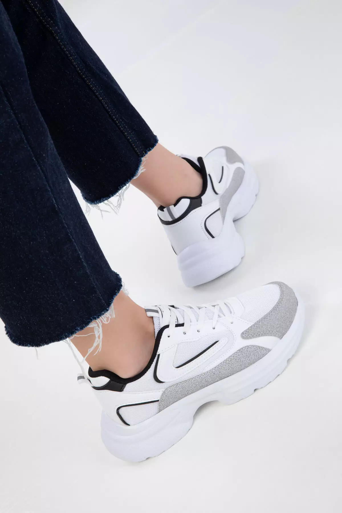 White-Ice Women's Sneaker 20413