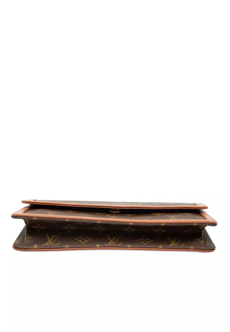 Pre-Loved Louis Vuitton Monogram Pochette Dame Pm