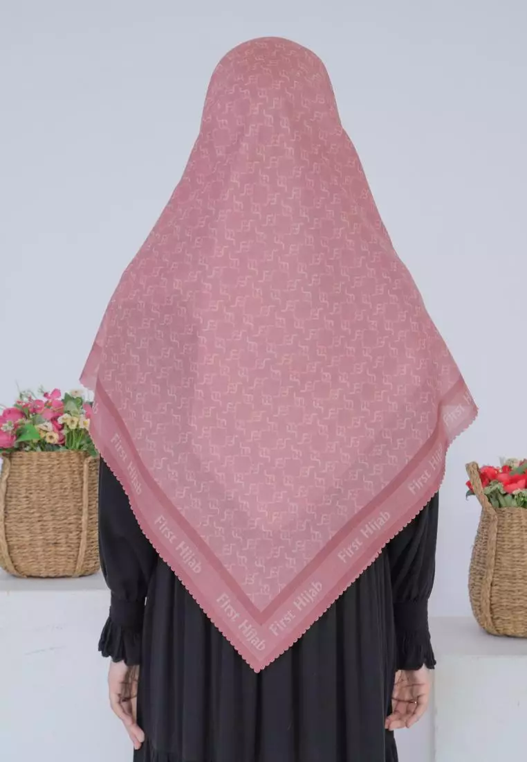 Jual First Hijab Zuria Monogram Scarf In Dusty Pink Original 2024 ...