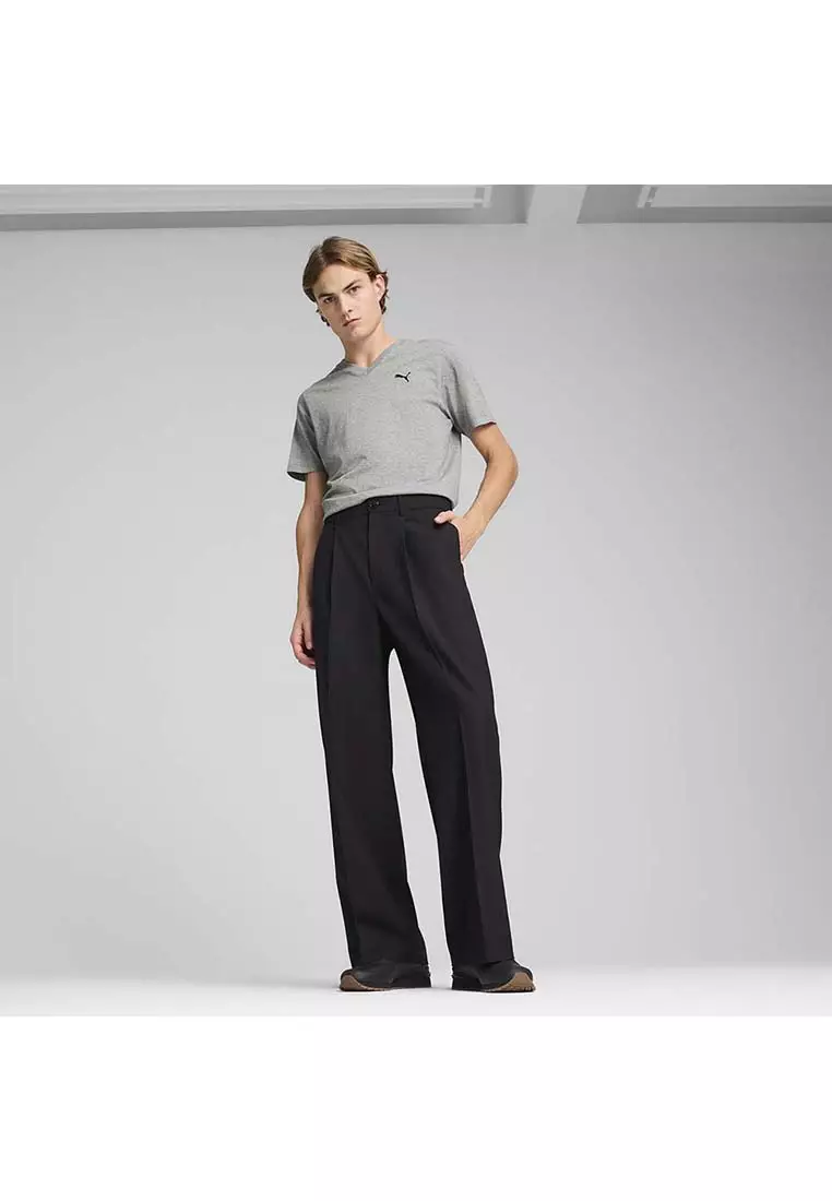 Essentials V-Neck Tee Men