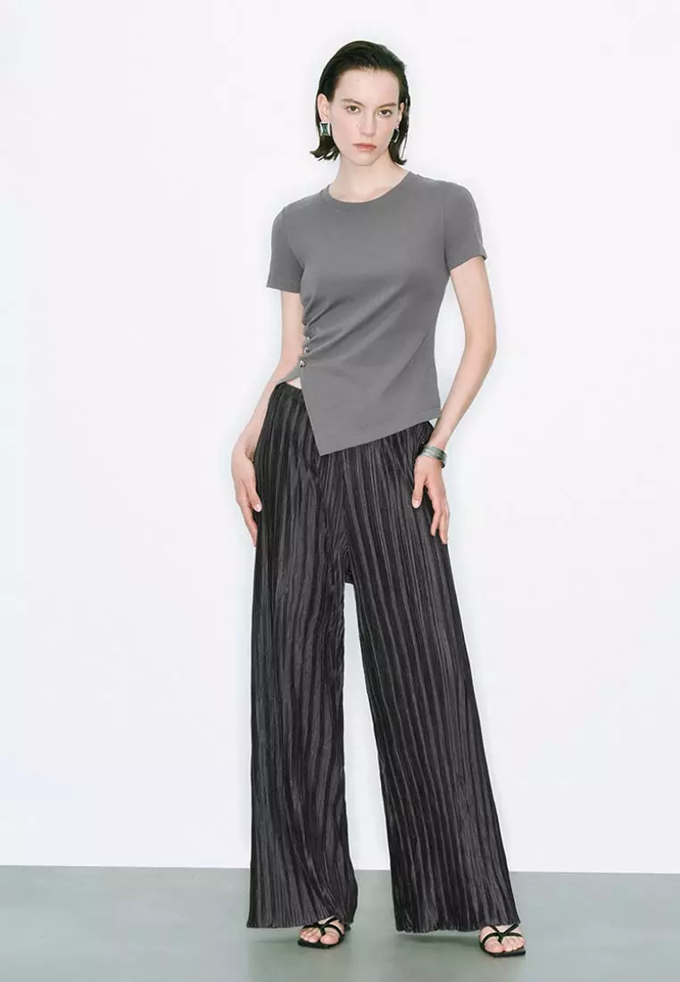 Wide-Leg Pants