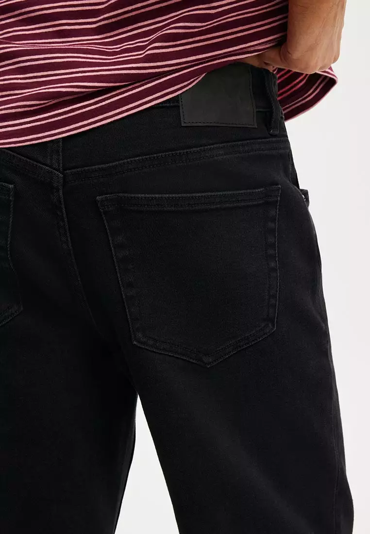 Loose Straight Jean
