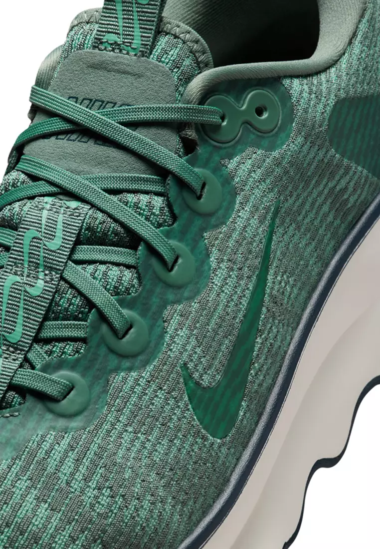 Motiva Walking Shoes