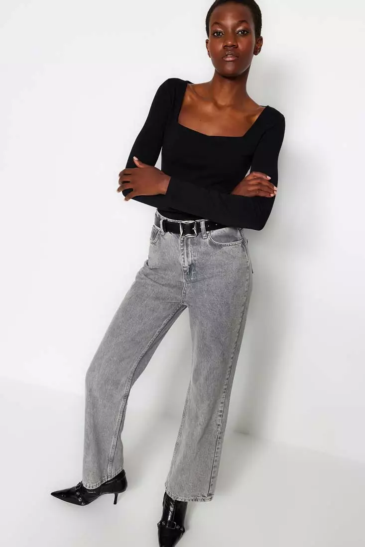 Square Neck Fitted Knit Top