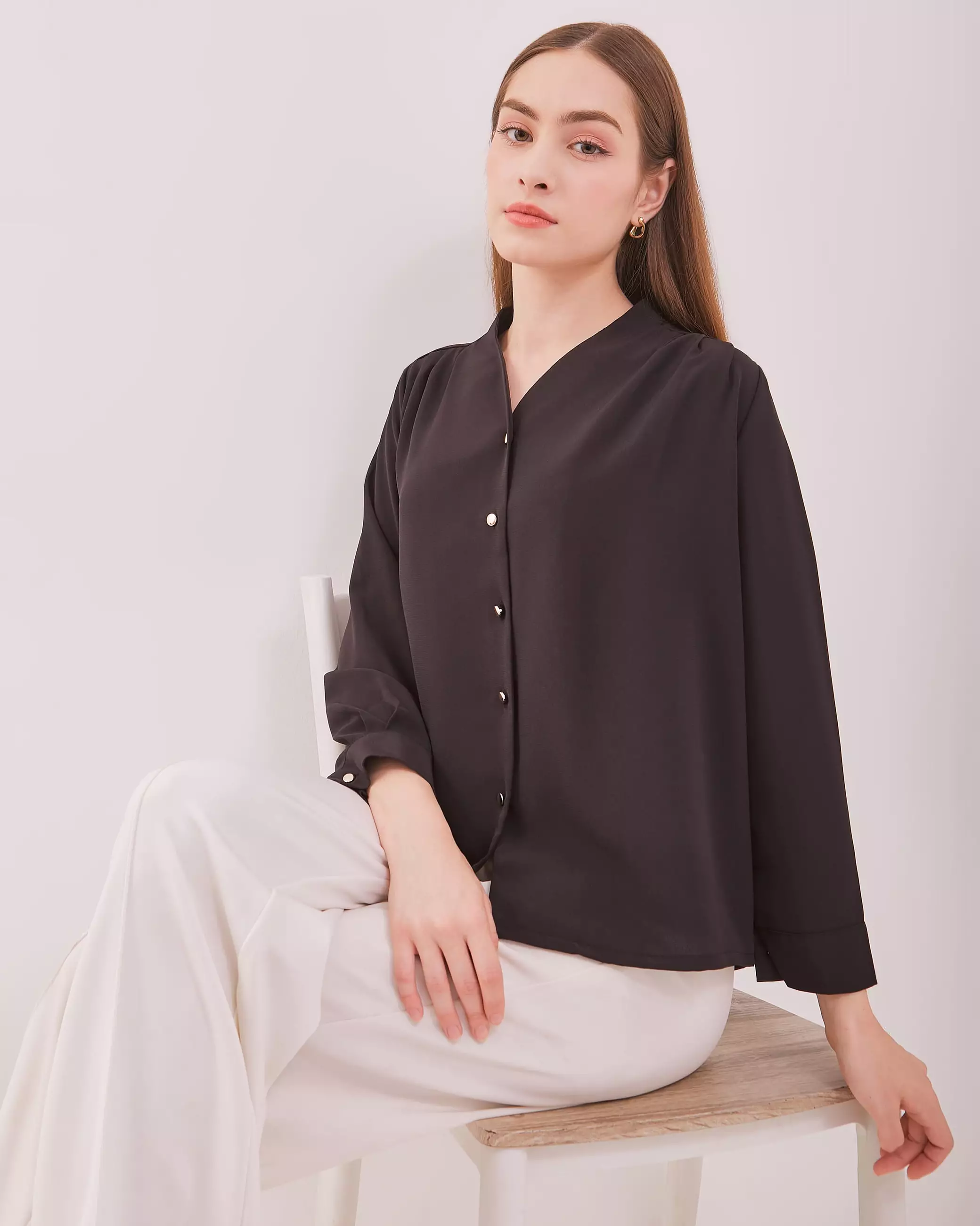 Urban Exchange Yudith Black Blouse - Atasan Kemeja Blouse Hitam Lengan Panjang Warna Black