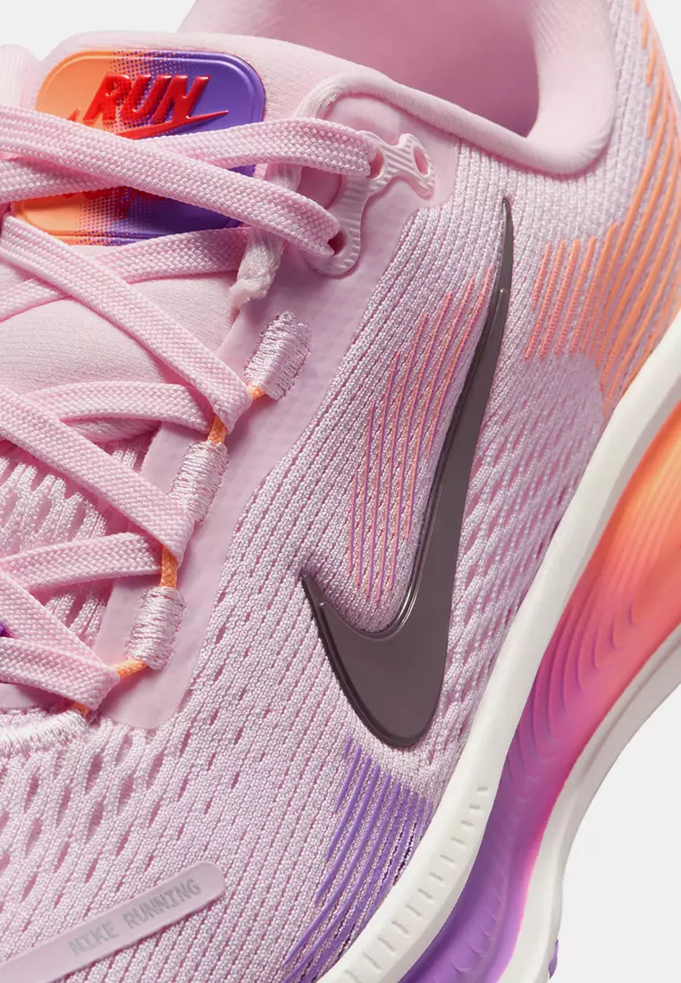 Nike Vomero 18