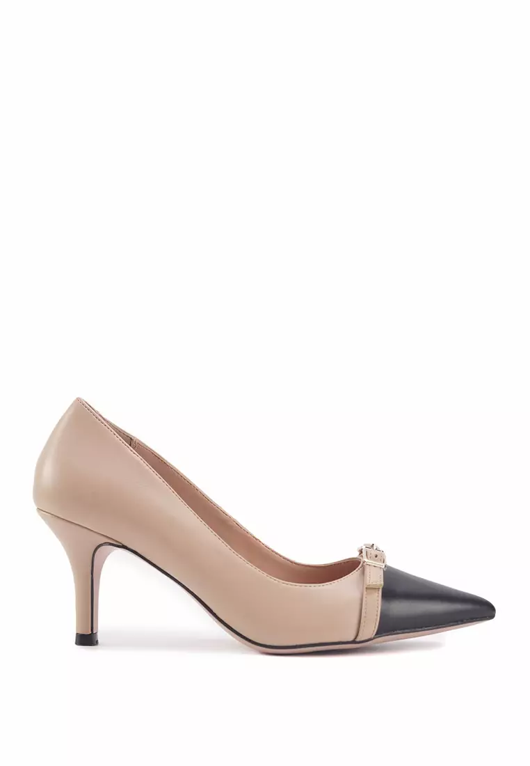 Discount on Nine West  shoes - SKU: Holly Pointed Toe Pumps Nude