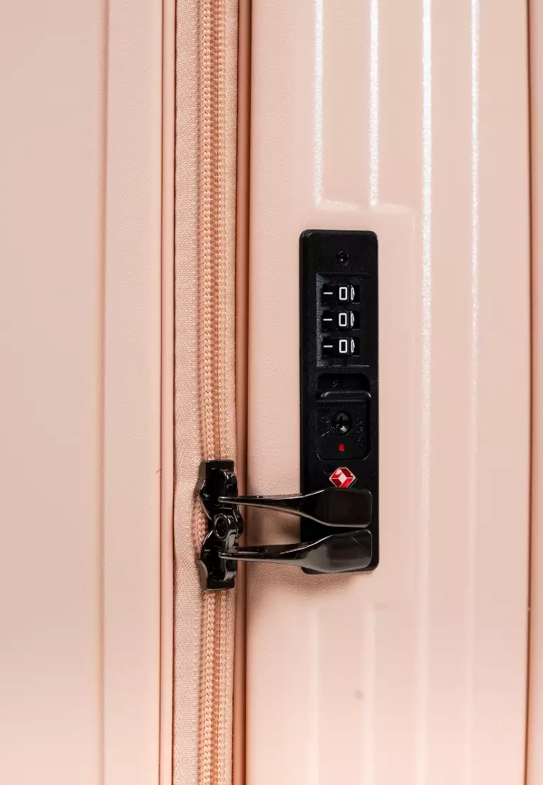 Alpha 3pcs Set 20, 24, 28"  Hard Case Luggage in Blush Pink