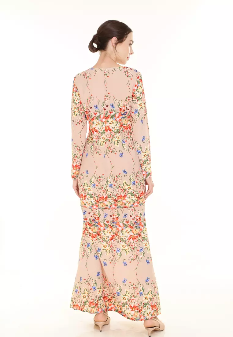 Rina Printed Kurung in Nude Rainbow Flower