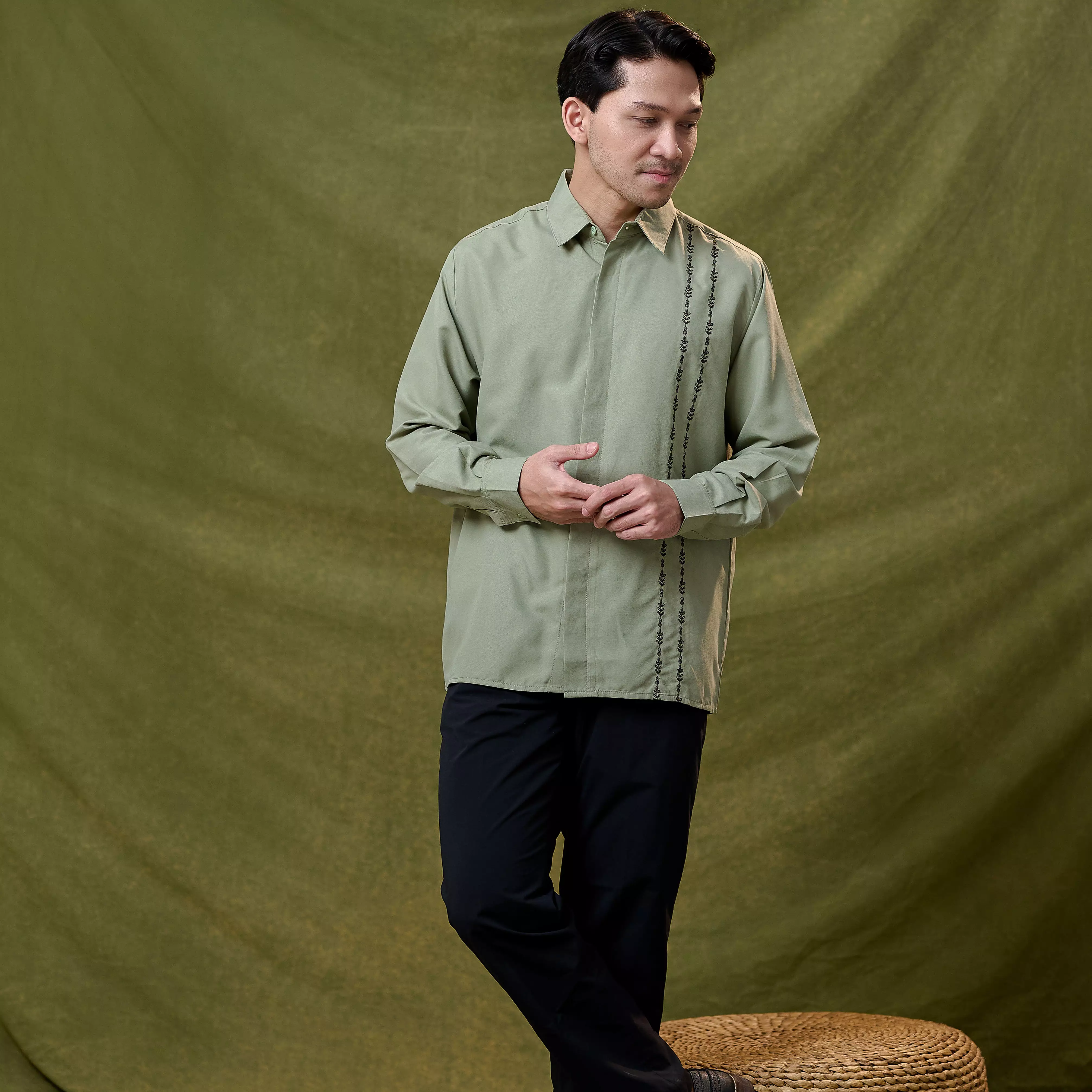 ZM Zaskia Mecca - Kayson Sage Kemeja Pria - Romansa Khatulistiwa - Edisi Bunga Widuri