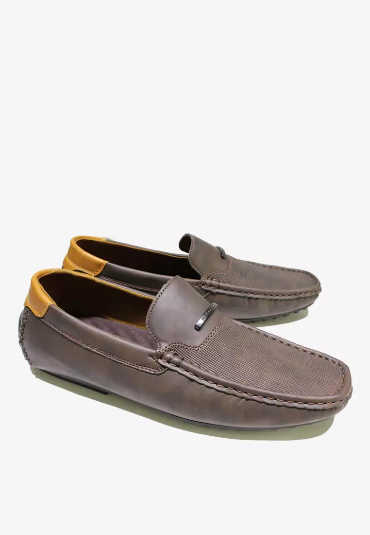 Mens dress moccasin best sale shoes