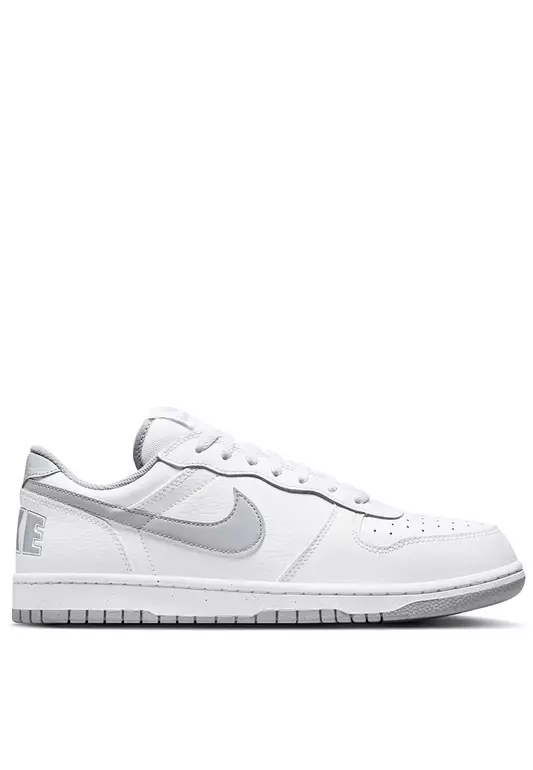 Big Nike Low Shoes