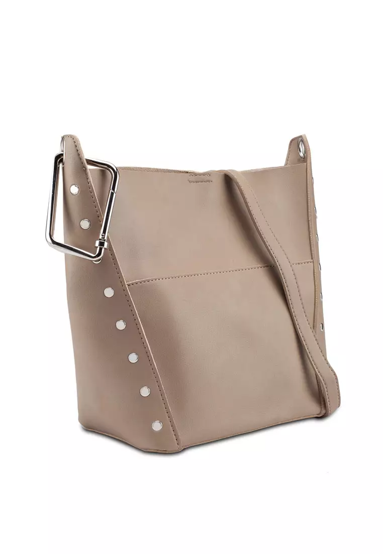 Buy Berrybenka Sally Octa Shoulder Bag 2024 Online ZALORA Singapore