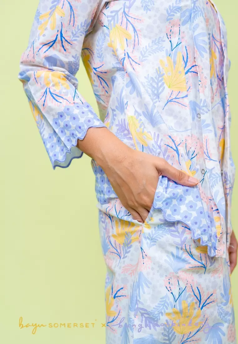 Bayu Somerset Agnes Kotabaru Kebaya - Murni