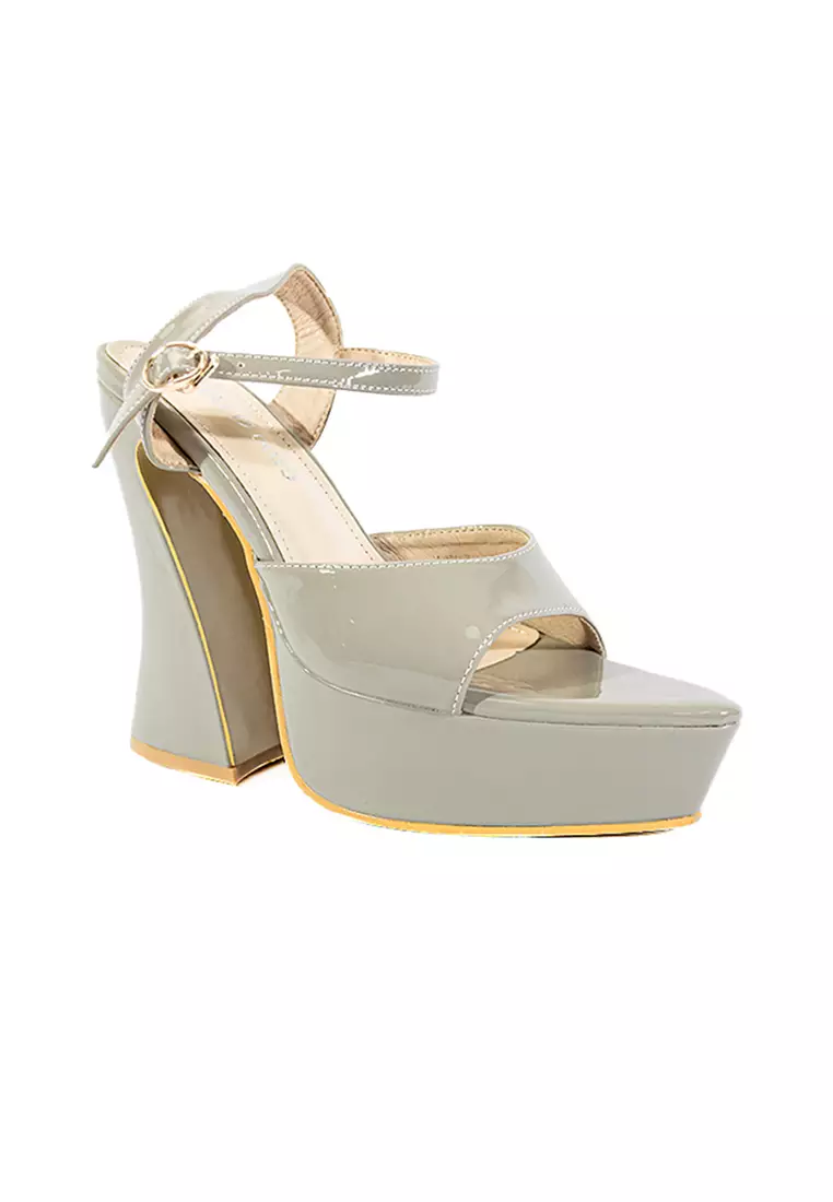 Women's Heeled Sandals LX 27010 Light Gray C52