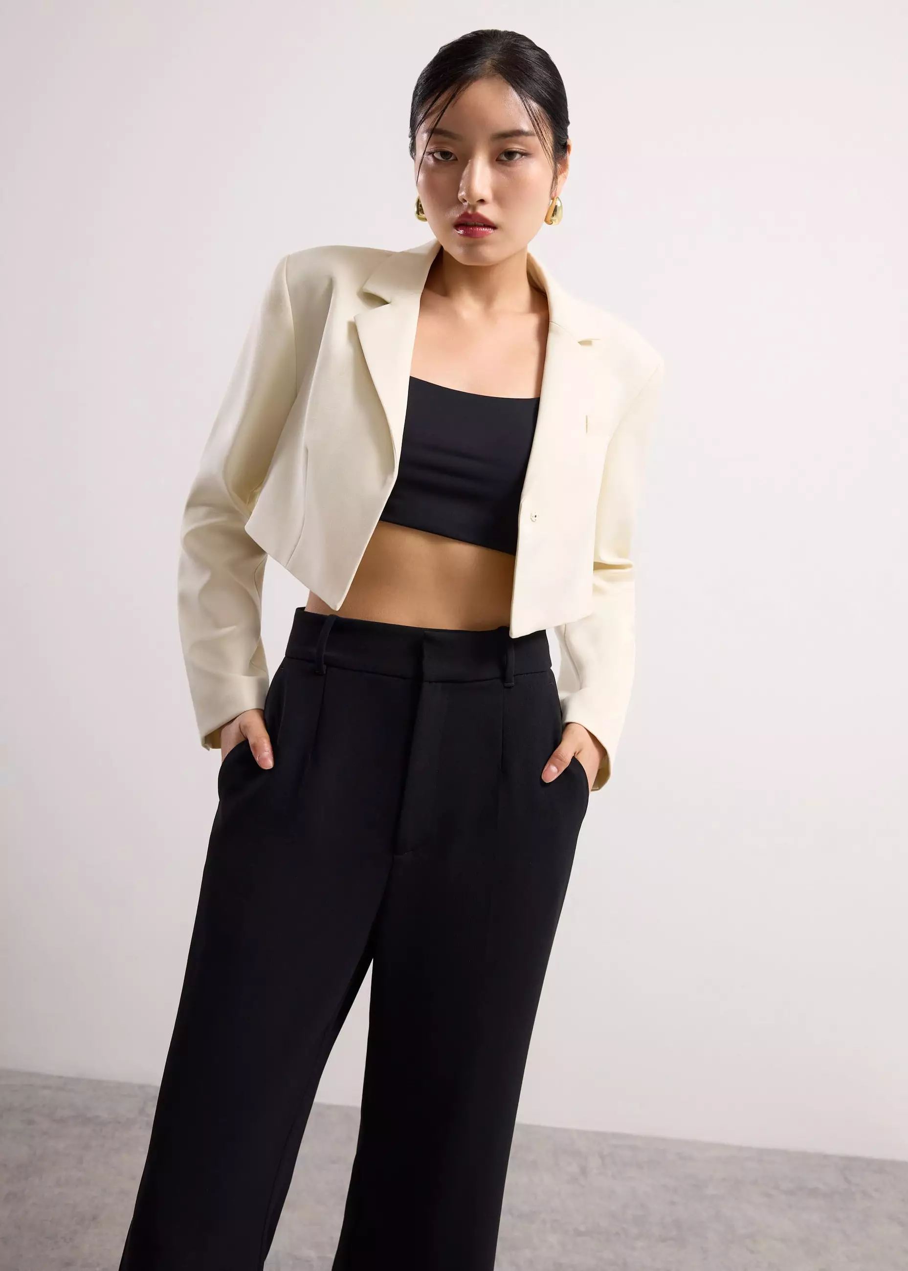 Blazer Wanita - RuchedReady® Oversized Front Wrap Crop Blazer