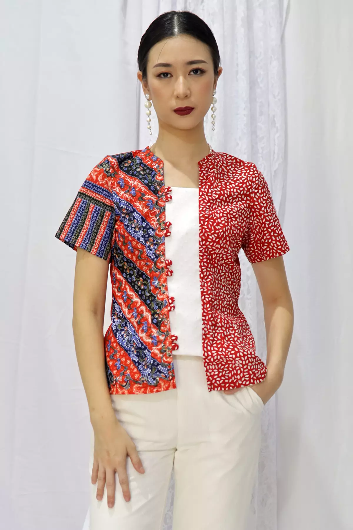 Anglaina Lasem Beras Tumpah Merah Kebaya Batik