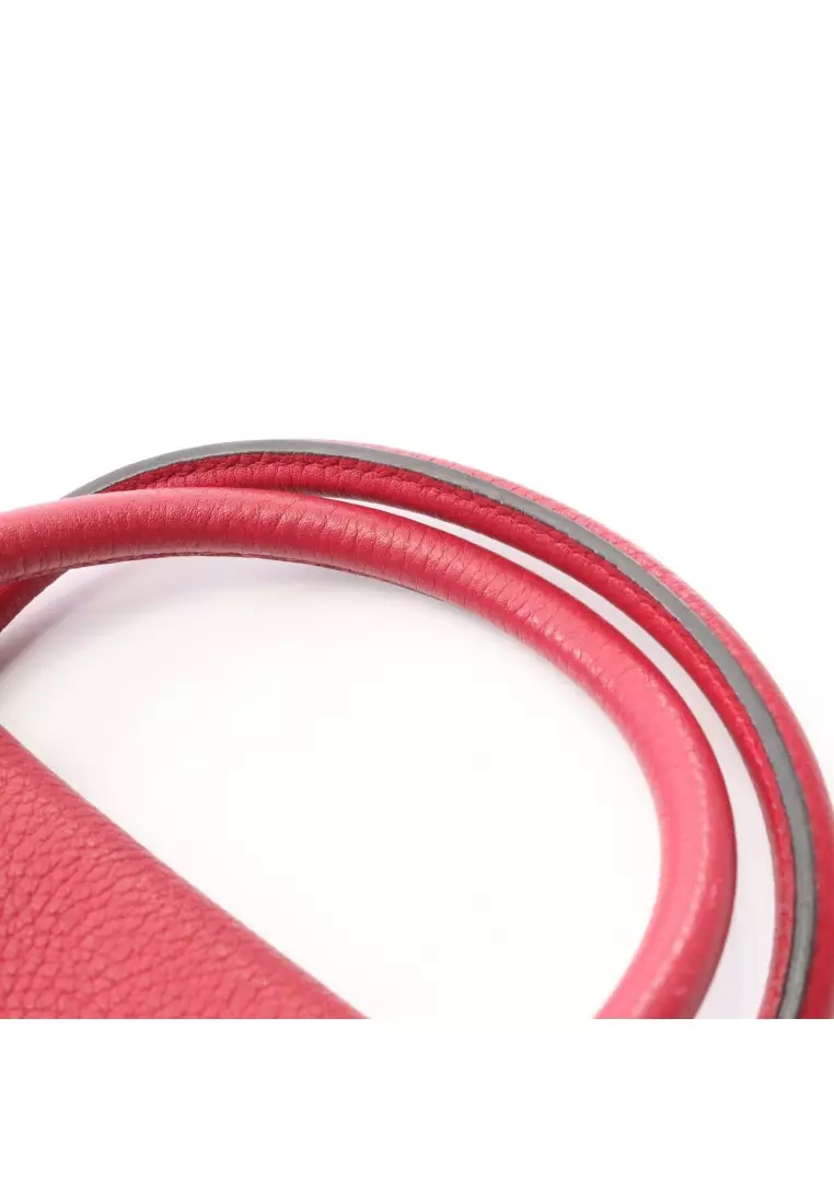 Pre-Loved LOEWE Alamo 28 Handbag leather Red