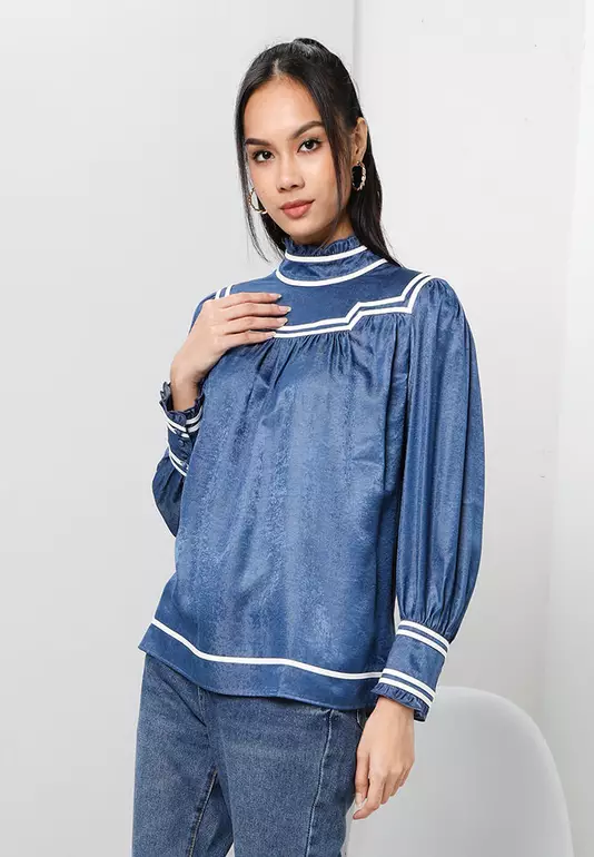 Recycled Cotton Chambray Detailed Top
