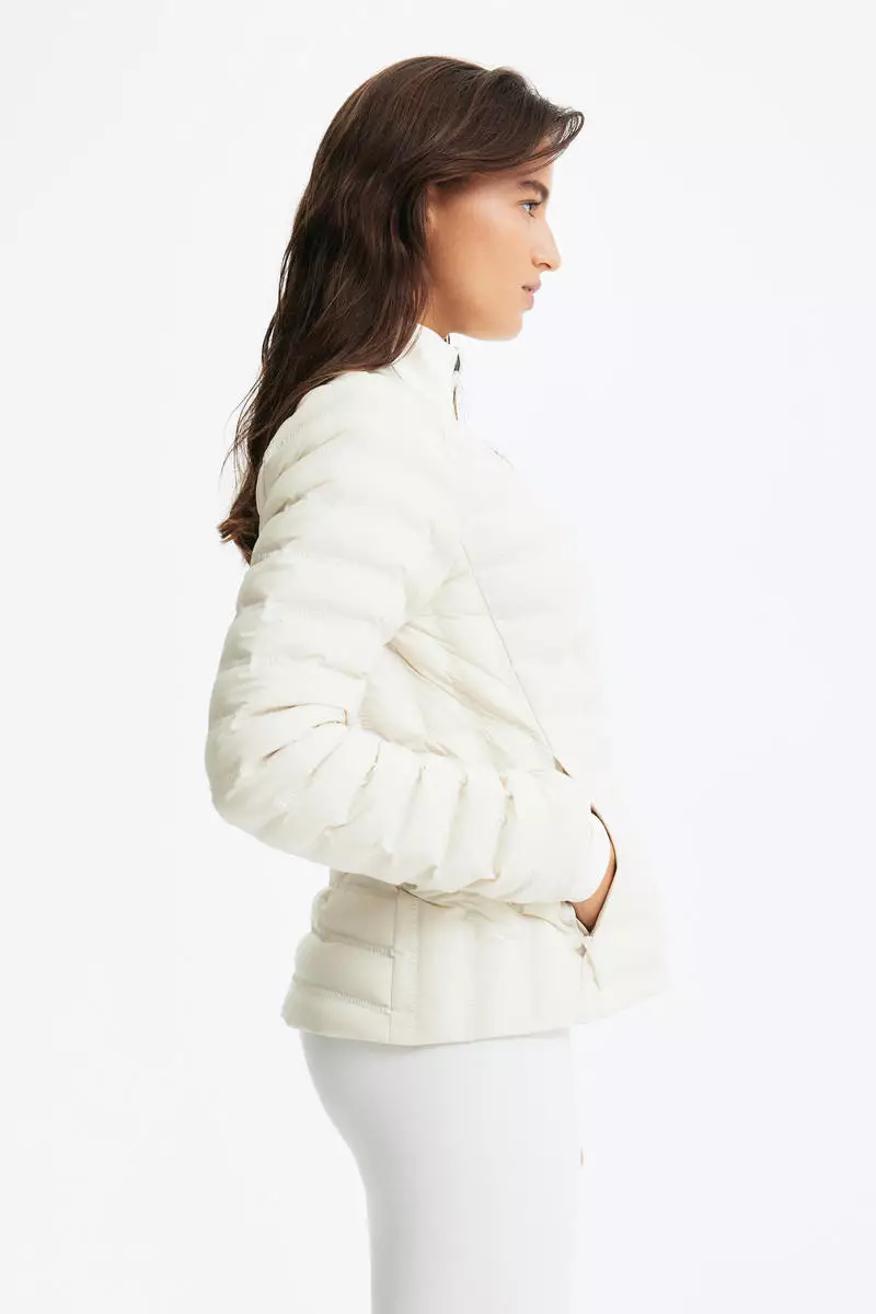 Insulated jacket with ThermoMove™