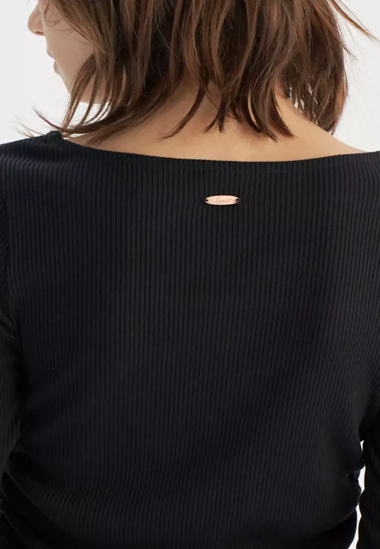 LEVI'S® WOMEN'S CINCHED SHORT STACK T-SHIRT