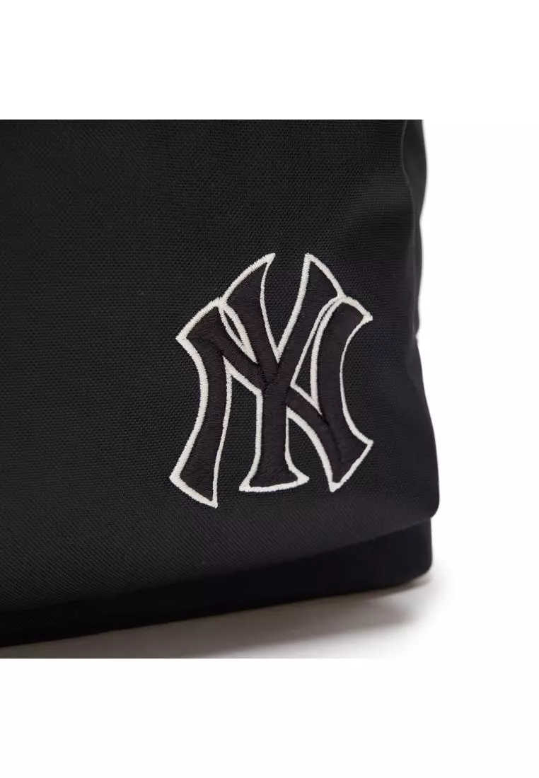 VARSITY NYLON BACKPACK NEW YORK YANKEES