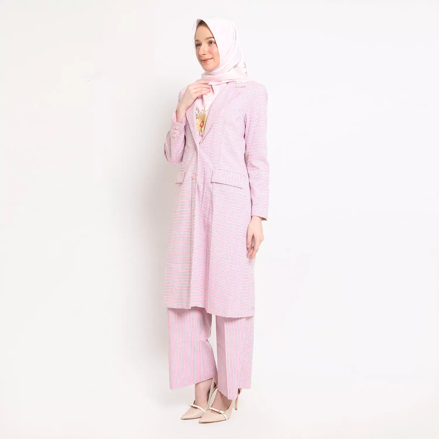 KLA Itang Yunasz Setelan Blazer Cassey Pink