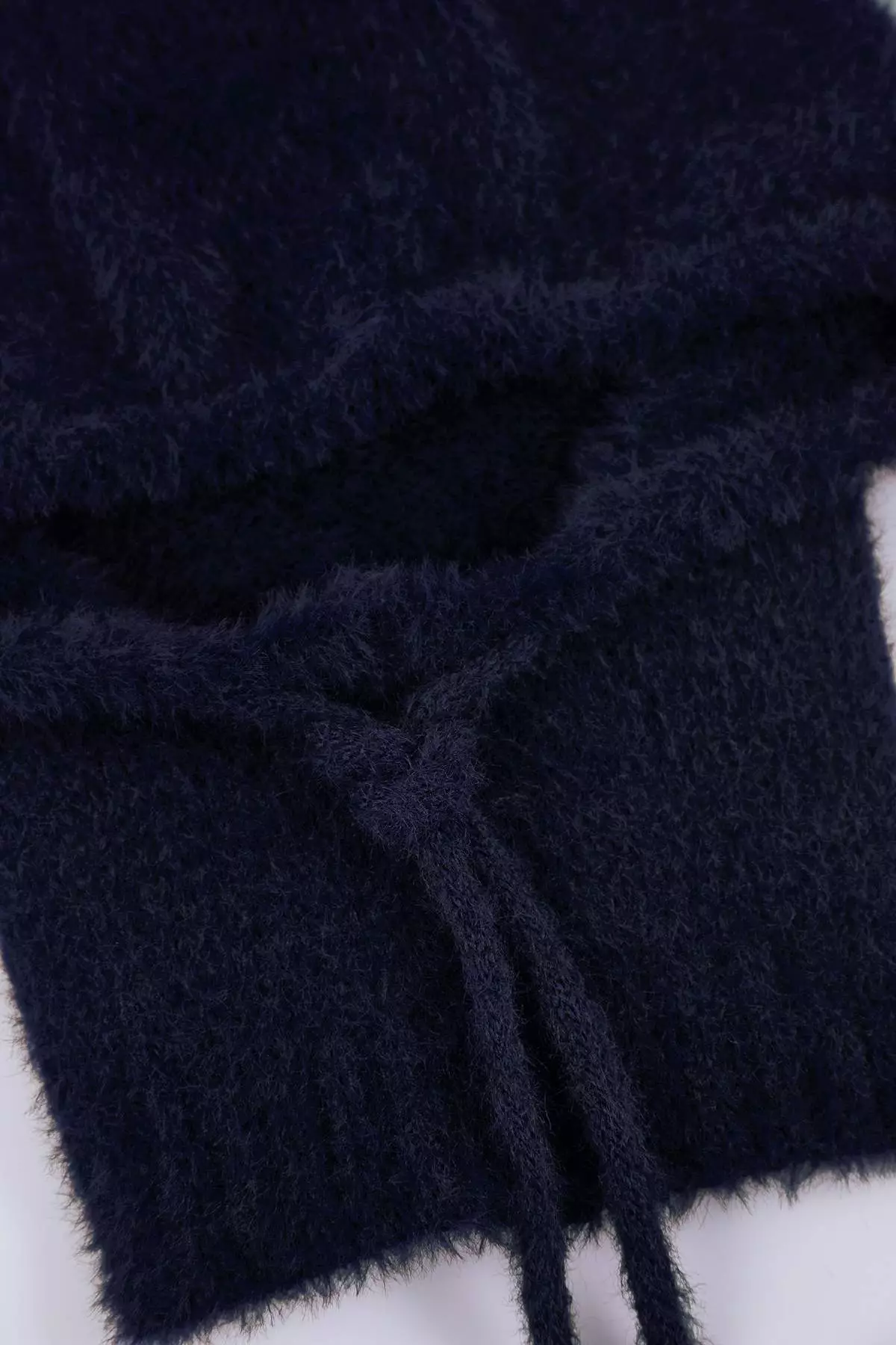 Soft Textured Navy Blue Tie-Up Head-Wrapping Balaklava Knitwear Beanie Twoaw26Br2
