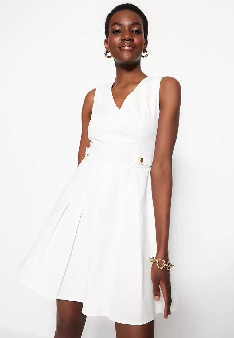 White skater dress with pockets sales