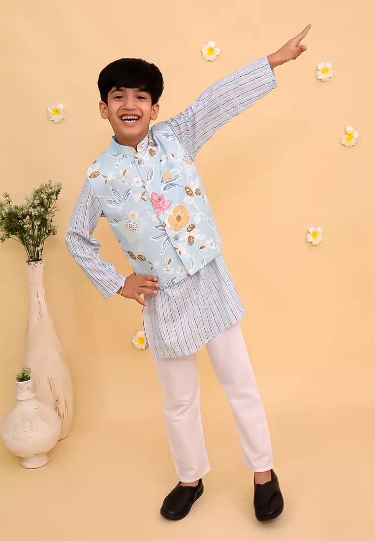 The Mom Store Megh Malhaar Boys Floral Print Jacket And Kurta Pajama Set - Light Blue