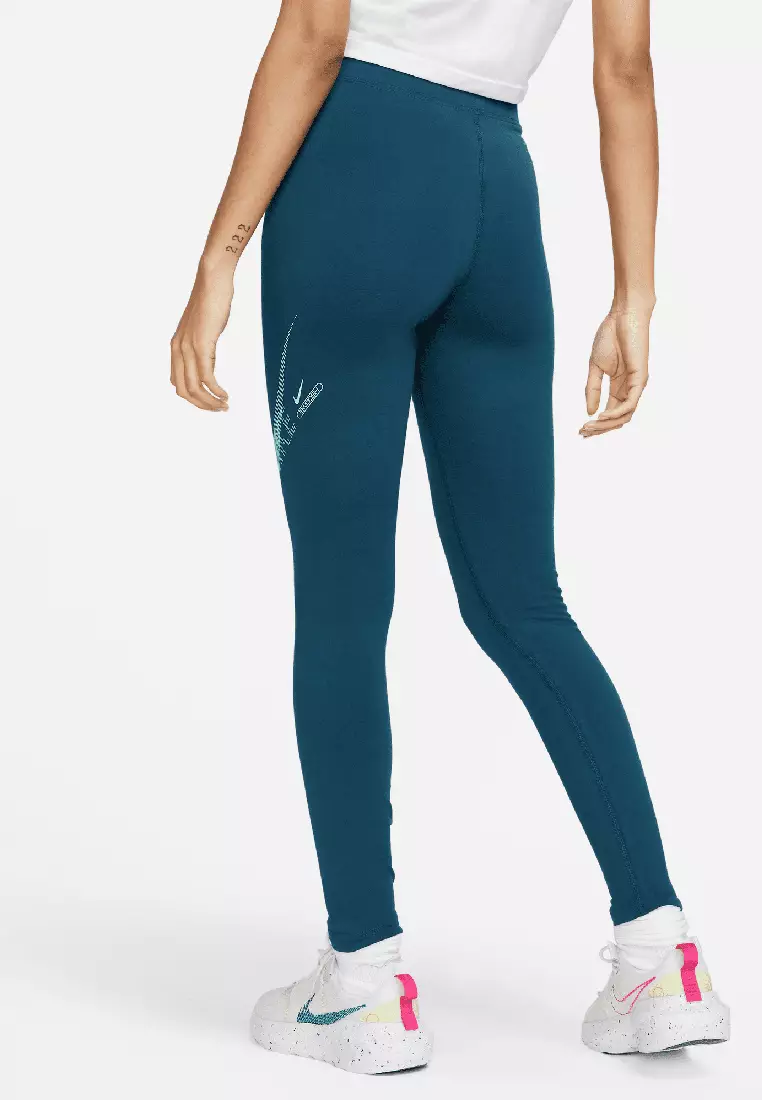 Nike Pro Linear Rain Blue Reflective Women Capri Legging, Women's Fashion,  Bottoms, Jeans & Leggings on Carousell