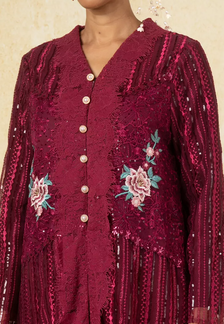 Cenderawasih Kebaya Labuh Set