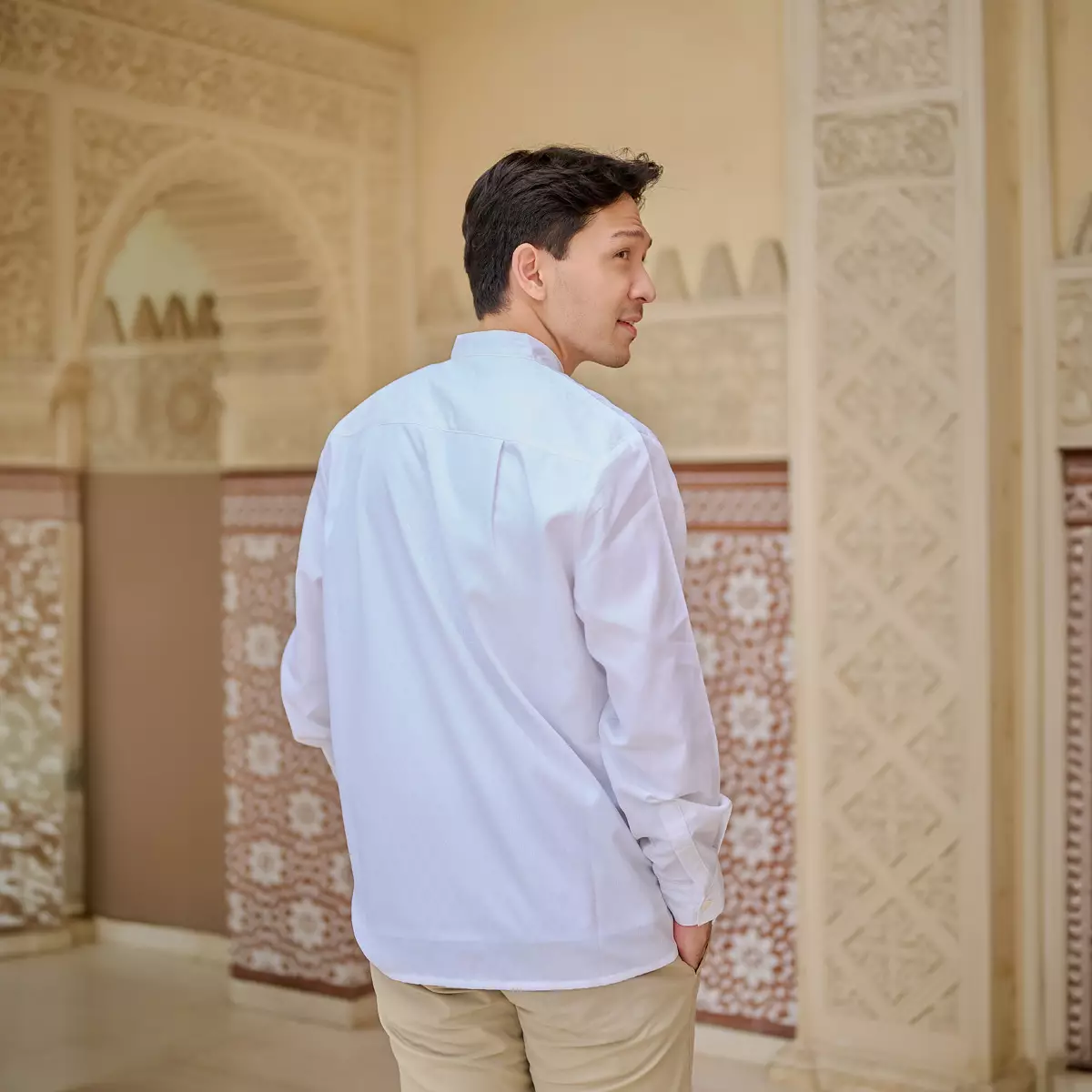 ZM Zaskia Mecca - Elgin White Kemeja Koko Pria Lengan Panjang - White Series - Binar Samudra