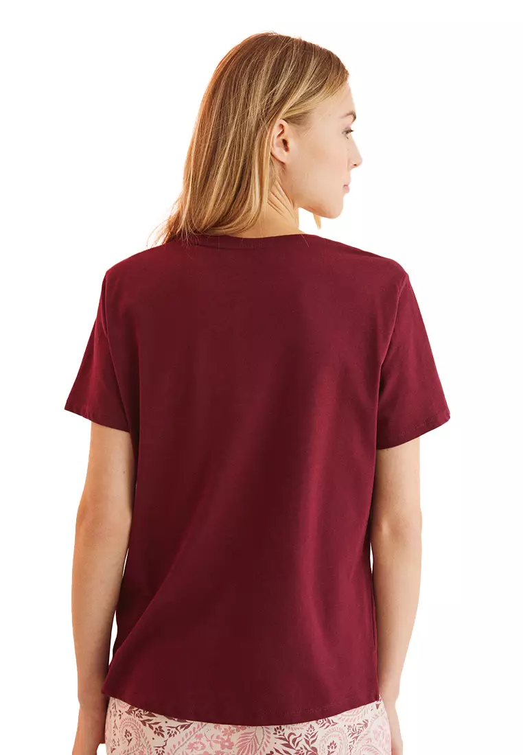 maroon shirt womens